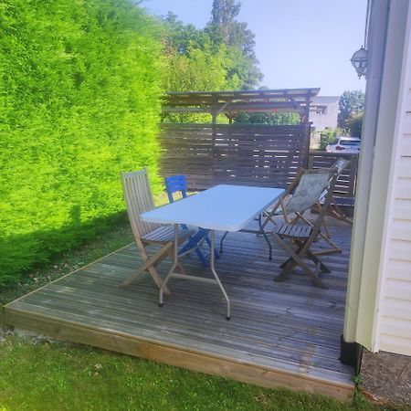 Mobile-Home Avec Terrasse Тонон-ле-Бен Экстерьер фото