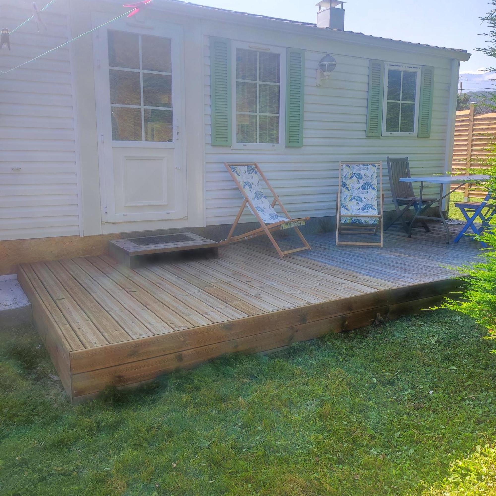Mobile-Home Avec Terrasse Тонон-ле-Бен Экстерьер фото