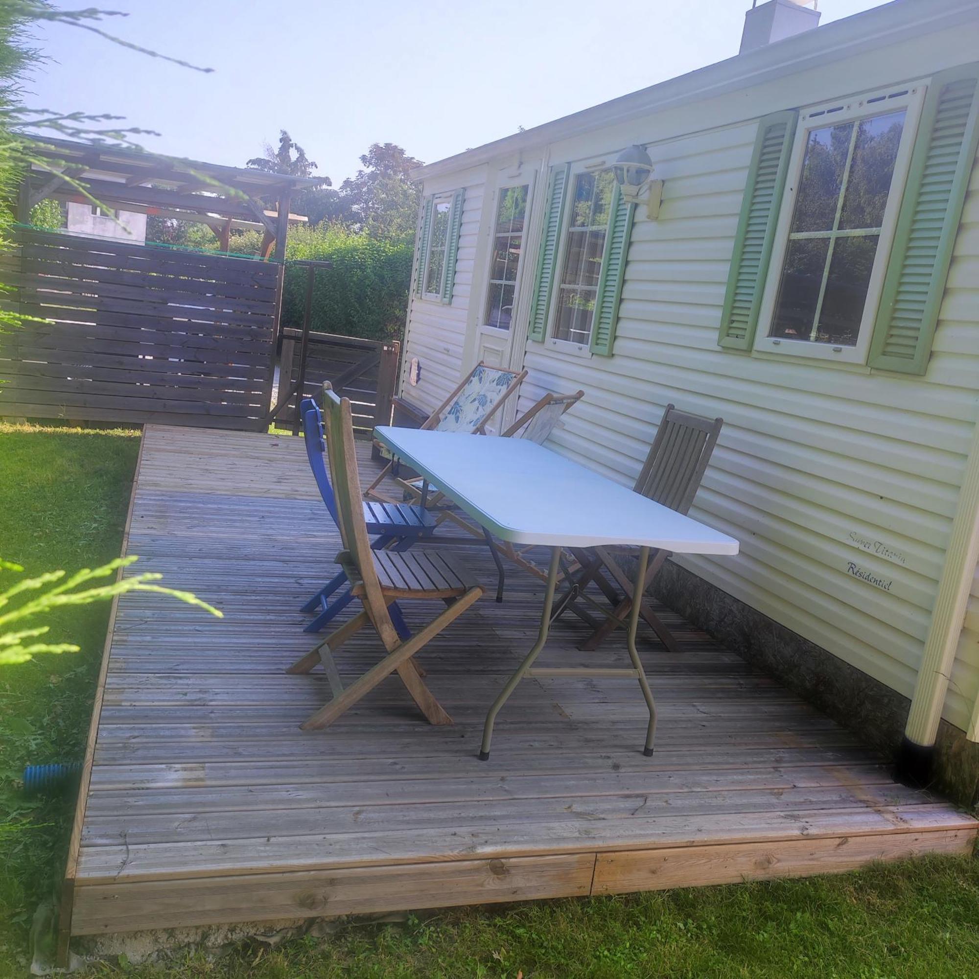 Mobile-Home Avec Terrasse Тонон-ле-Бен Экстерьер фото